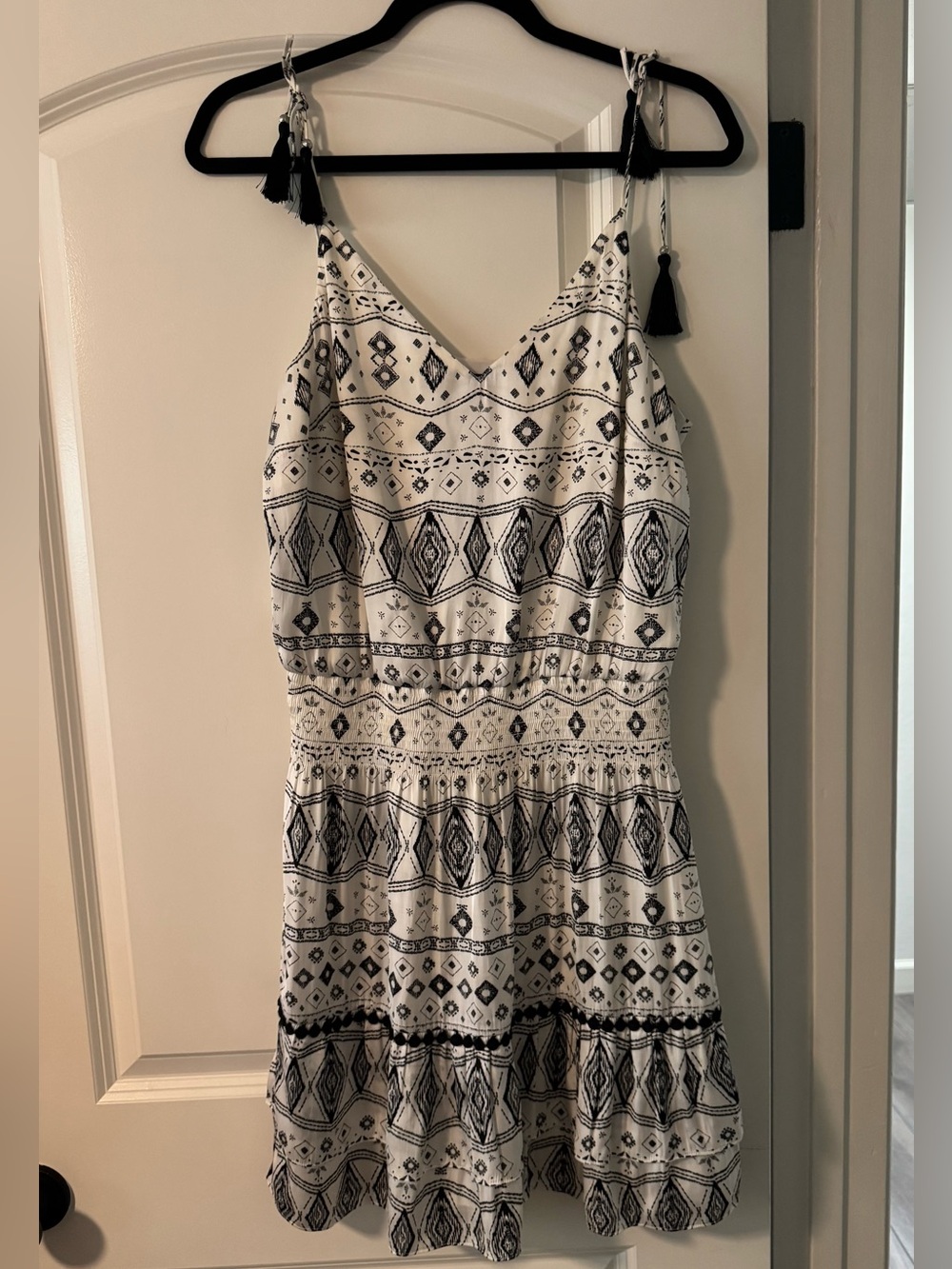 White House Black Market Black & White Printed Spaghetti Strap Mini Dress